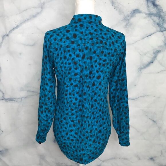 Equipment Blue Leopard Print Blouse - Picture 4 of 6